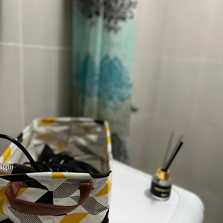 Renovated Calm Close To Center And Free Parking Skopje